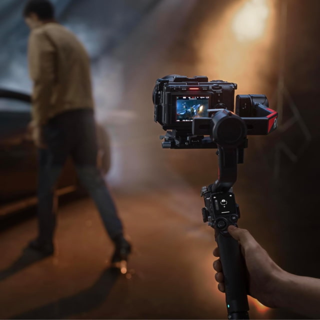 DJI Unveils New RS 4 and RS 4 Pro Gimbals, Focus Pro Automated Manual Focus System [Video]