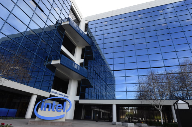 Intel Starts Production of Modem Chips for Next Generation iPhones [Report]