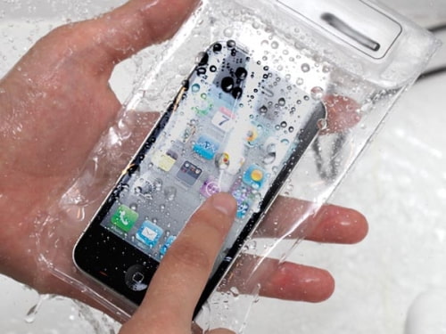 Water Resistant Holder for iPhone 4
