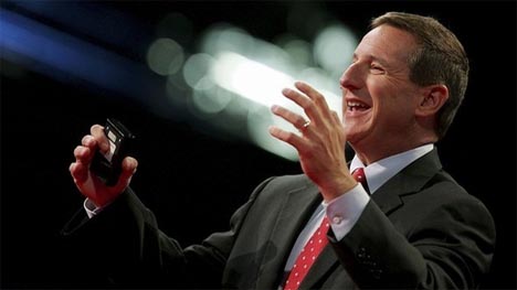 Oracle Hires Former HP CEO Mark Hurd as President