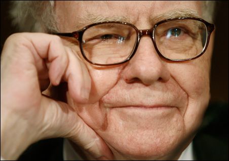 Warren Buffett is Wary of Apple&#039;s Stock