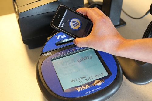 Apple Retail Stores to Implement NFC Payments?