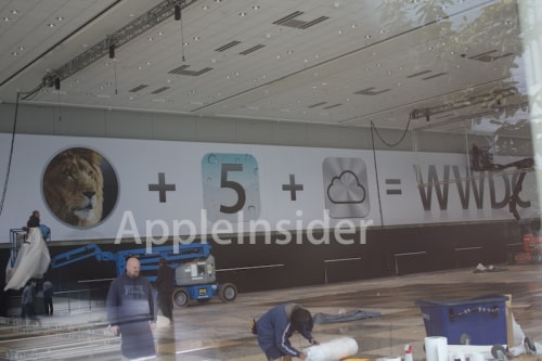 WWDC Banners Reveal iCloud Icon