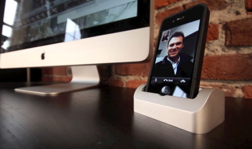 Elevation Dock is Likely the Best iPhone Dock You&#039;ve Ever Seen