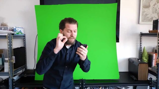 Scottish Man Tries to Use Siri [Video] [NSFW]
