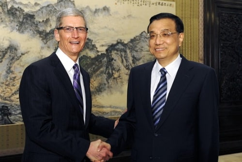 Apple CEO Tim Cook Meets With Chinese Vice Premier Li Keqiang