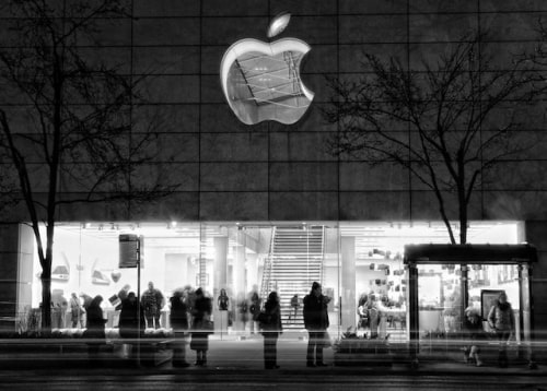 Stunning Photos of the Apple Store [Gallery]