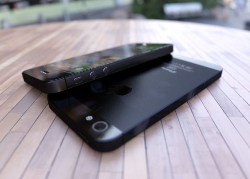 These 3D Renders of the &#039;iPhone 5&#039; Look Amazing [Photos]