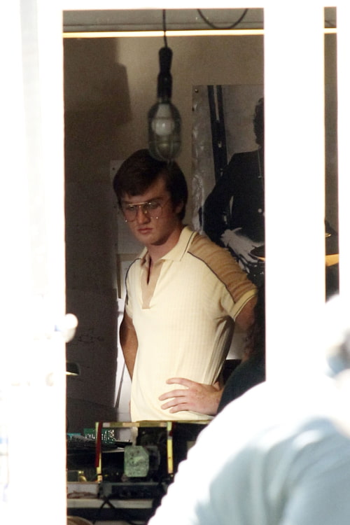 Pics From the Set of the Upcoming jOBS Movie [Photos]