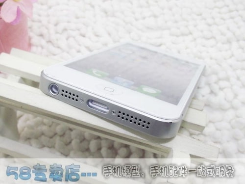 Dummy &#039;iPhone 5&#039; Units Are Being Sold for 6 Euros