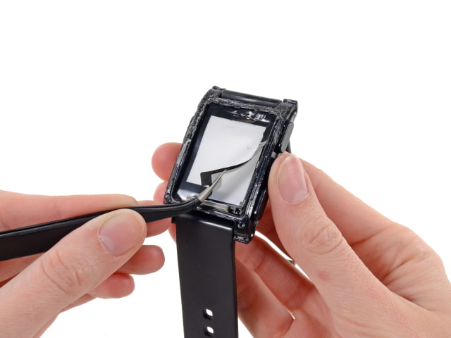 iFixit Tears Down the Pebble Smart Watch [Images]