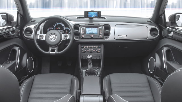 Volkswagen Debuts the iBeetle [Photos]