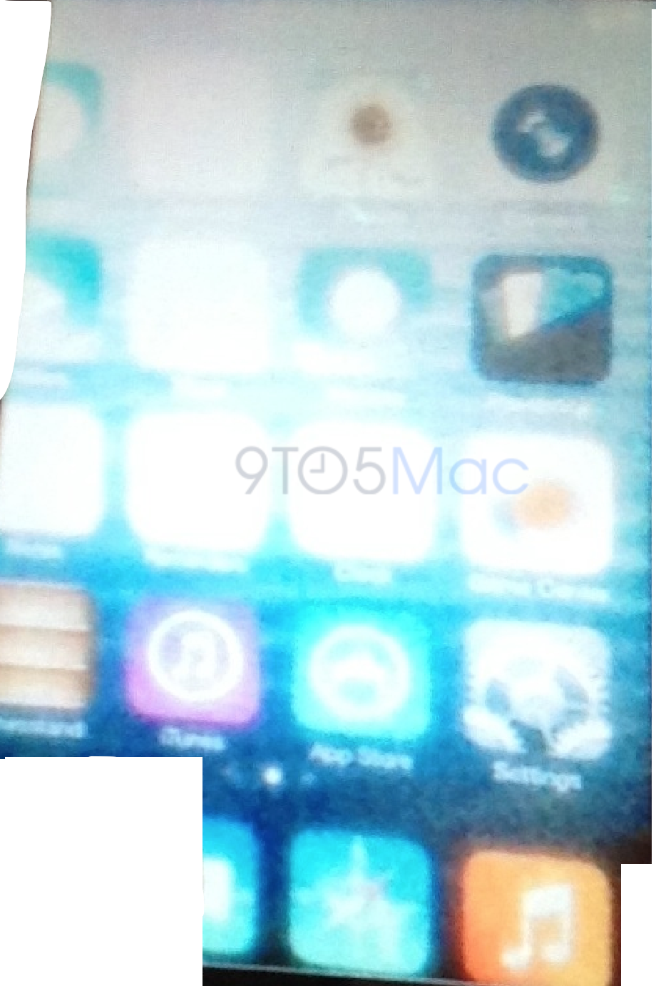 Leaked Spy Shot Shows an Early Build of iOS 7? [Photo]