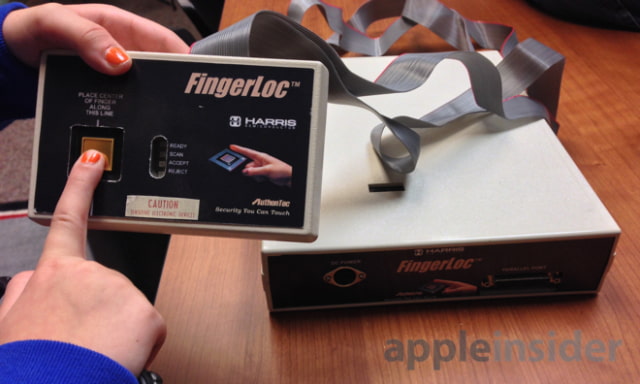 AuthenTec Co-Founder Demos Prototype Touch ID Fingerprint Sensor [Photos]
