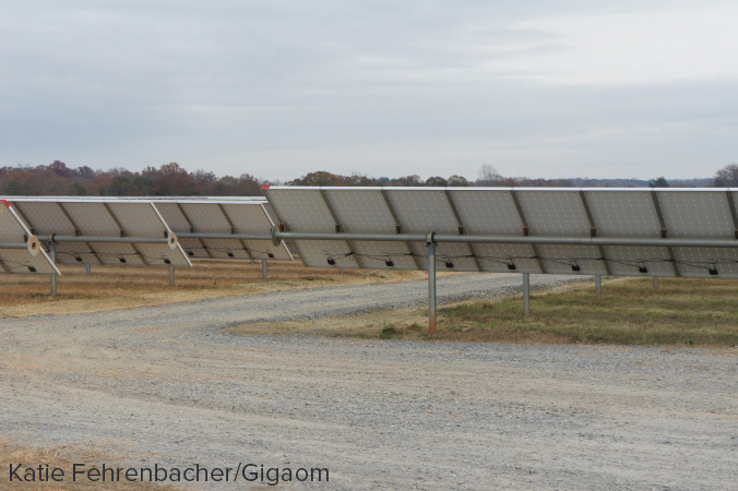 In-Depth Report on Apple&#039;s Clean Energy Solar and Fuel Cell Farms