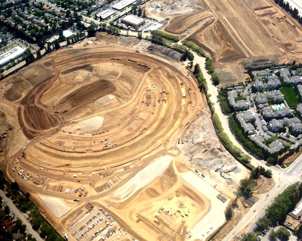 Aerial Photo Shows Apple Campus 2 Beginning to Take Shape