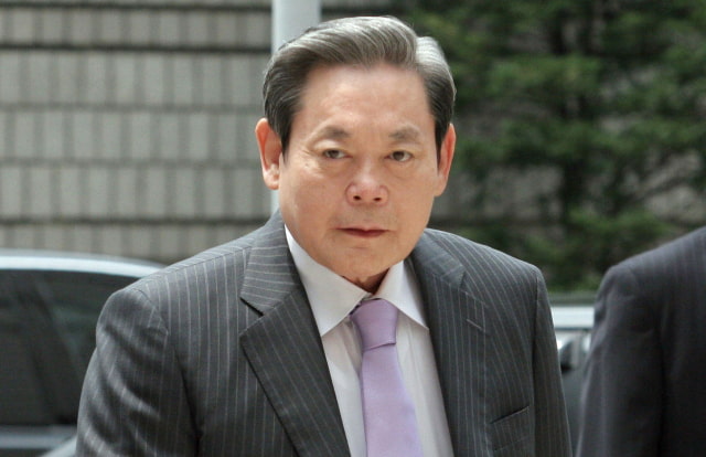 Samsung Chairman Lee Kun-hee Suffers Major Heart Attack