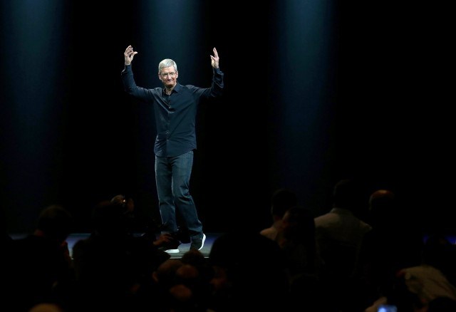 Apple Employees: It&#039;s Fun Again