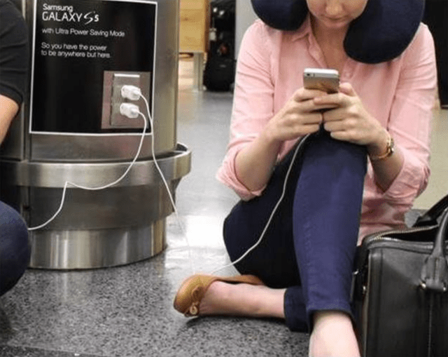 Samsung Takes Its &#039;Wall Huggers&#039; Advertising Campaign to Airports