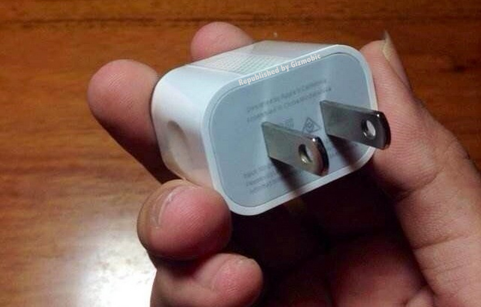 Leaked Photo Reveals New Charger for iPhone 6?