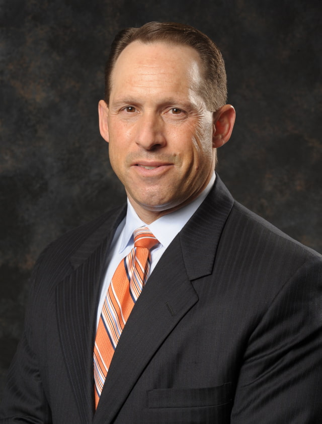 AT&amp;T Mobility Names Glenn Lurie as New President and CEO