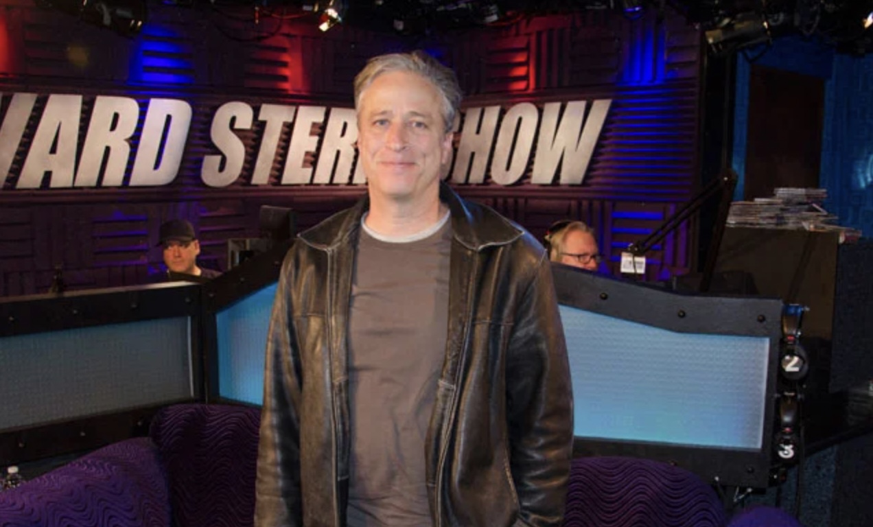 Jon Stewart Recounts Getting a Call From Steve Jobs After Airing &#039;Appholes&#039; Segment [Audio]