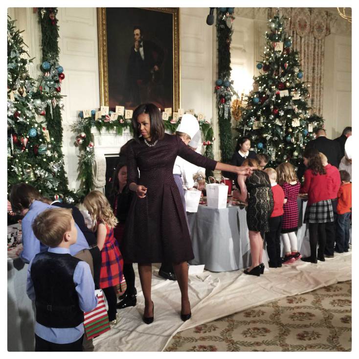 White House Christmas Decorations Photographed With iPhone 6 Plus [Photos]