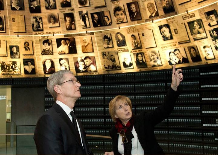 Tim Cook Leaves Heartfelt Message at Yad Vashem Holocaust Museum