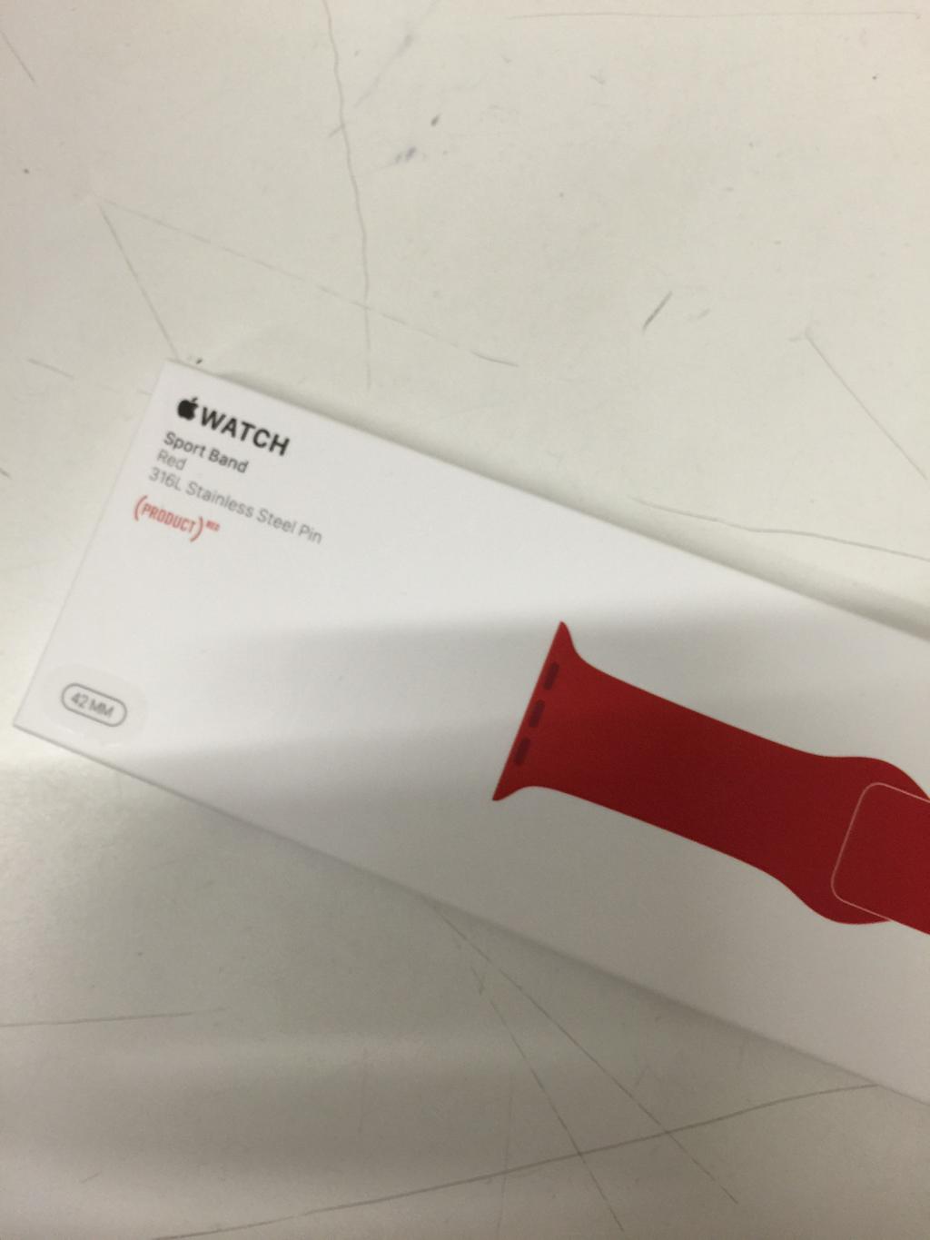 Leaked (PRODUCT) RED Sport Band for Apple Watch [Photo]