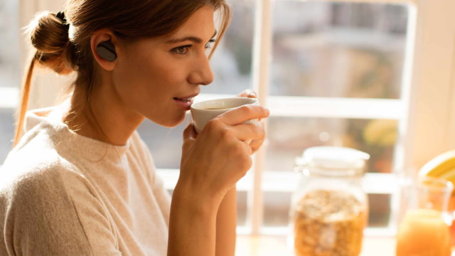 Sony Officially Unveils &#039;Xperia Ear&#039; Smart Wireless Earbud [Video]