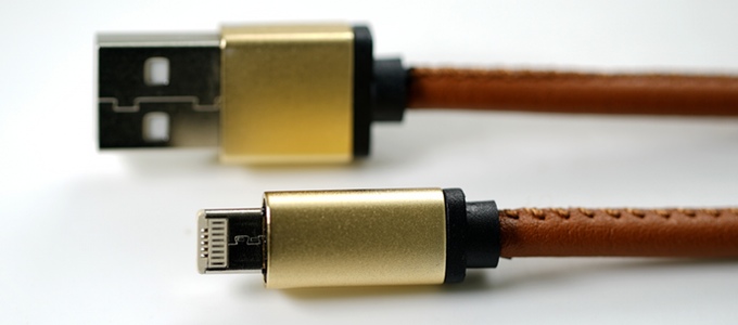 This USB Cable Can Charge Both iOS and Android Devices With a Single Connector [Video]