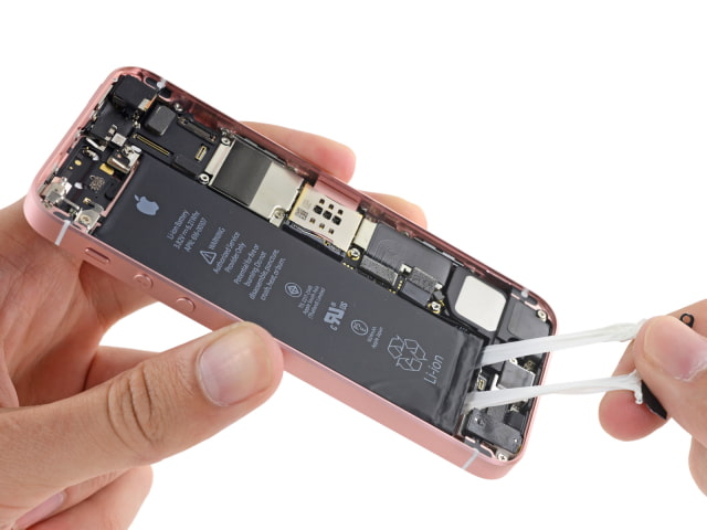 iFixit Posts 4-inch iPhone SE Teardown [Photos]