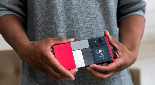 Google&#039;s Project Ara Modular Smartphone Will Ship to Developers This Fall [Video]