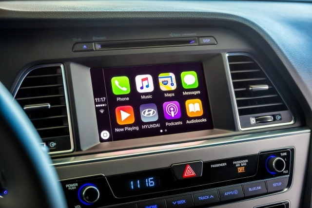 Hyundai Expands Apple CarPlay to More Existing Models via Do-It-Yourself Software Update