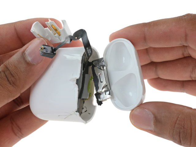 iFixit AirPods Teardown Reveals Some Quality Issues [Photos]