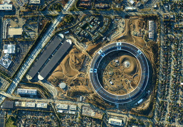 Check Out This Huge 1.7 Gigapixel Aerial Image of Apple Campus 2