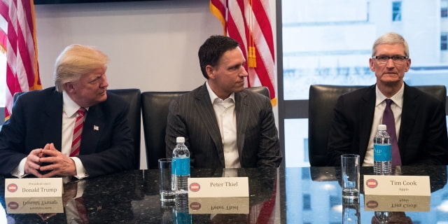 Peter Thiel Confirms &#039;The Age of Apple is Over&#039;