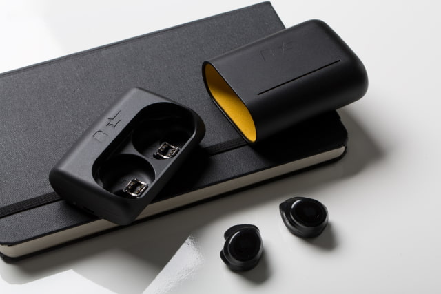 Bragi Unveils &#039;The Dash Pro&#039; Wireless Earbuds With Real-Time Language Translation [Video]