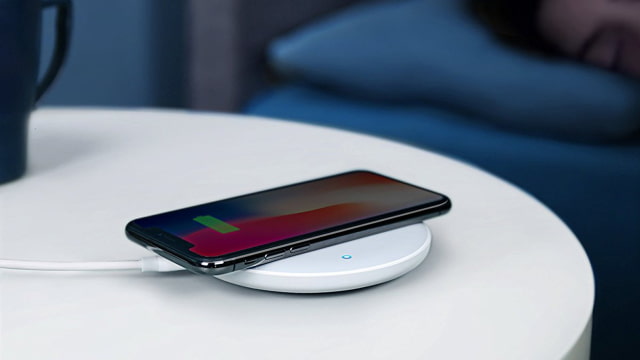Anker PowerWave 7.5 Pad Wireless Charger for iPhone On Sale for $31.99 [Deal]