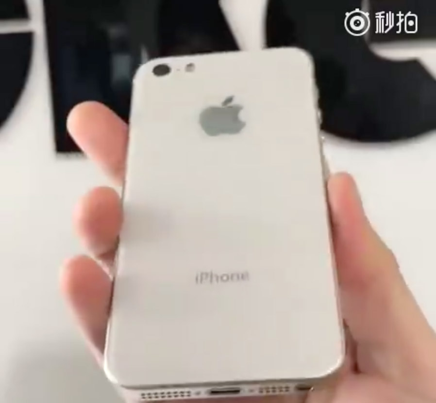 Leaked Photos of New iPhone SE With Glass Back, Headphone Jack?