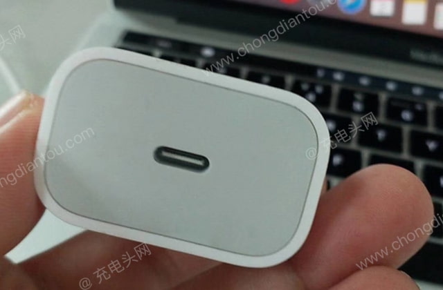 New iPhones May Require Chargers With USB Type-C Authentication (C-AUTH) for Fast 18W Charging