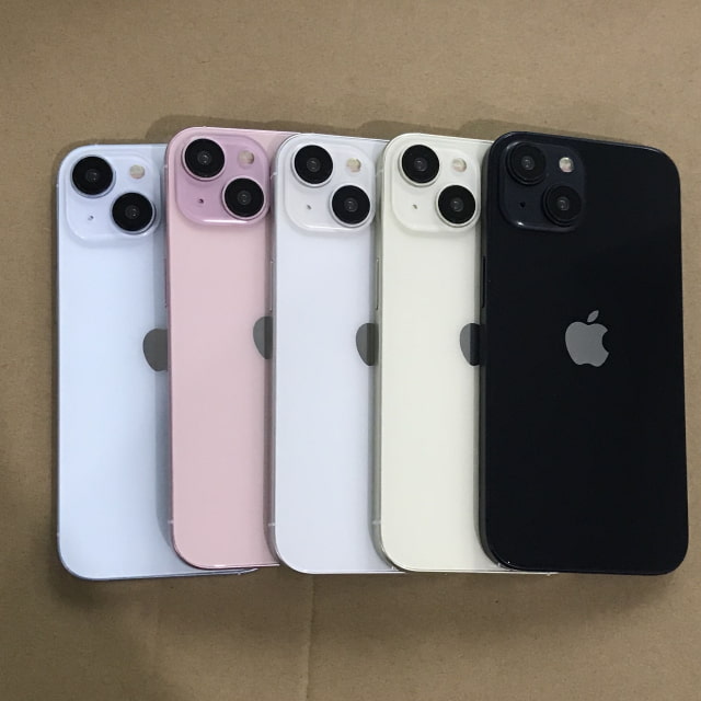New Dummy Models Allegedly Reveal Color Options for iPhone 15 and iPhone 15 Pro