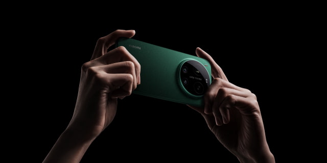 Xiaomi Unveils 17 Ultra With 1-Inch Leica Sensor, 200MP Zoom to Rival iPhone 17 Pro [Video]