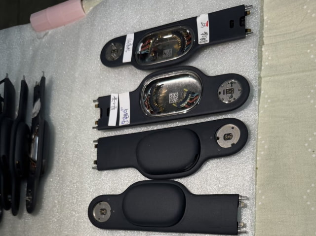 Alleged Black Vision Pro 2 Components Surface Online [Images]