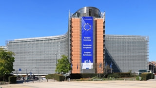 EU Exempts Apple Watch and AirPods From Consumer Battery Replacement Rules