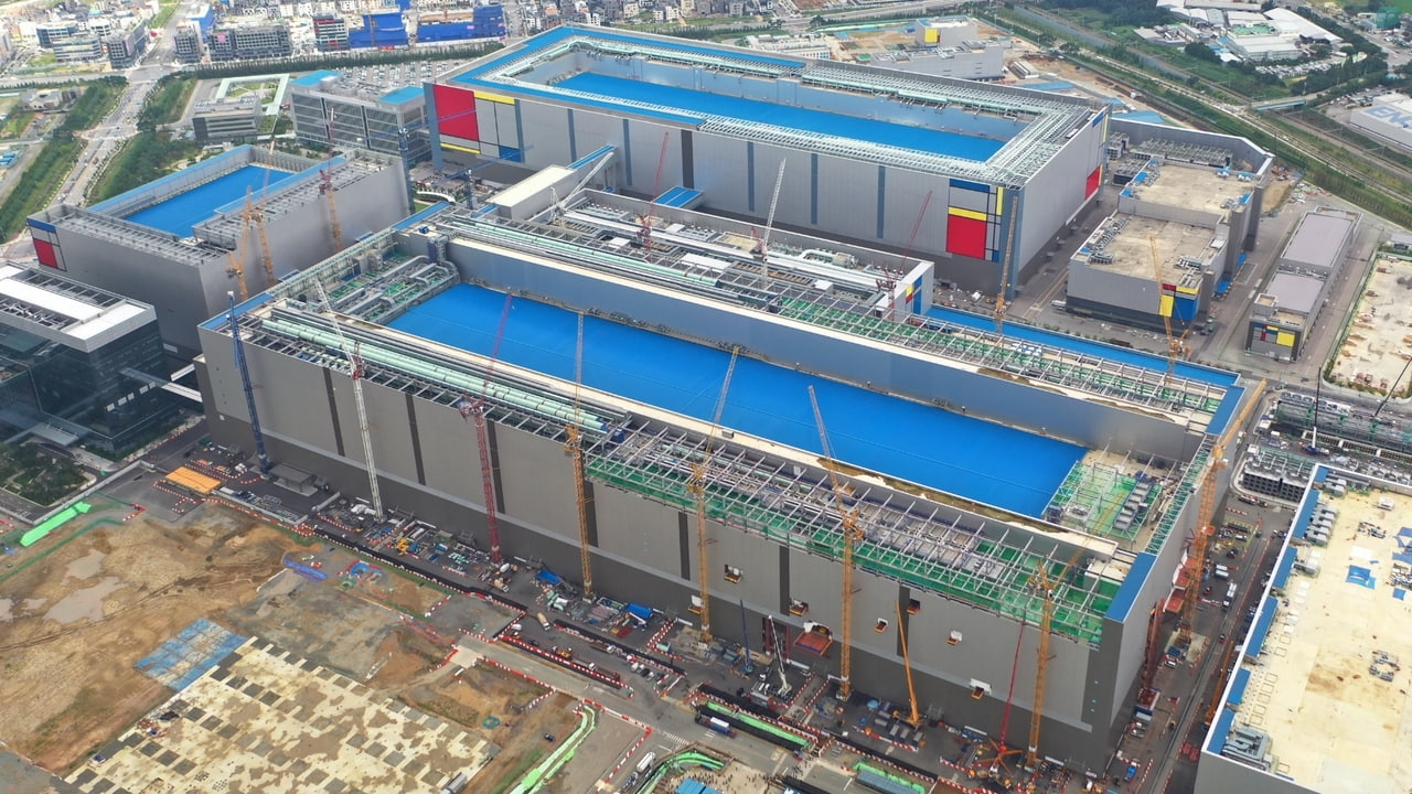 Global DRAM Production Sold Out Through 2027 as AI Demand Tightens Supply