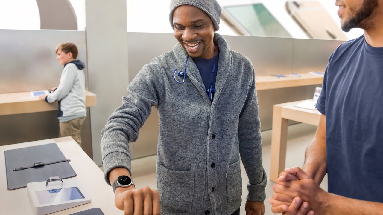 Apple Explores Round and Screen-Free Apple Watch Models