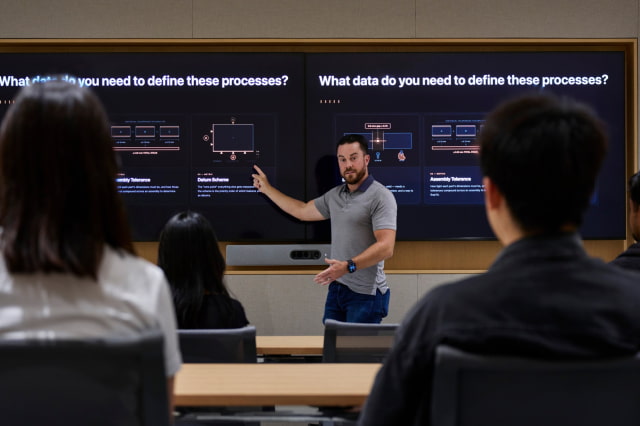 Apple Opens 20,000-Square-Foot Advanced Manufacturing Center in Houston