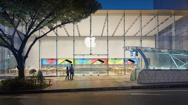 Apple to Remove Video Walls and Bring Back Dedicated Genius Bars [Gurman]