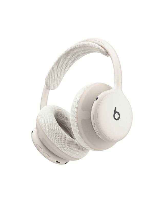 Beats 360 headphones in Cloud with matching Performance Knit cushions.